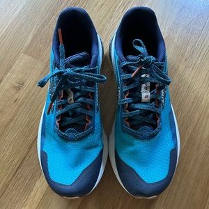 Brooks Catamount 2 Running & Trail Shoes (Peacoat / Atomic Blue / Rooibos color)